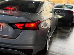 نيسان ألتيما